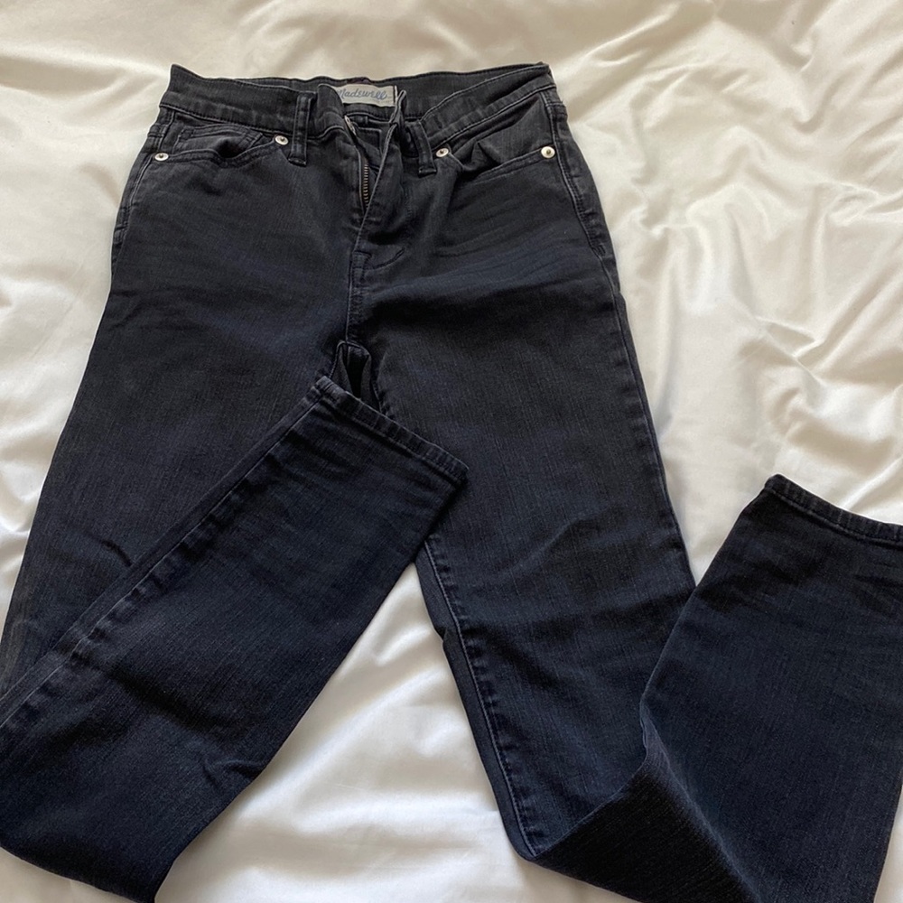 Madewell High Rise Skinny Jean - size 24